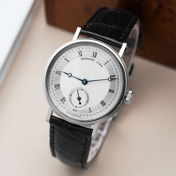 Breguet Classique 5907BB/12/984